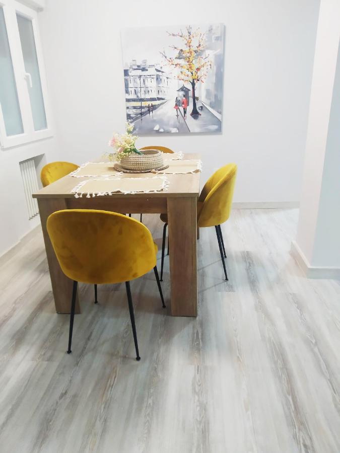 Megano, Apartamento A Estrenar En La Ruta Vinos. Junto A Estanciones. Oviedo Exteriör bild